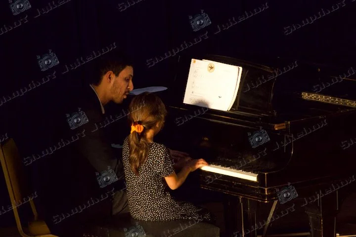 Student 06RZ - 8.jpg