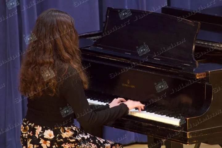 Student 19HC - 1.jpg