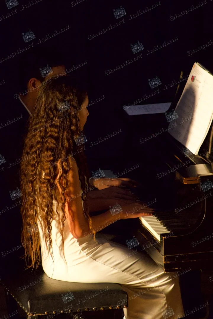 Student 10MR - 1.jpg