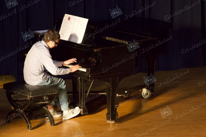 Student 02BL - 24.jpg