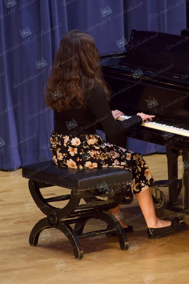 Student 19HC - 5.jpg