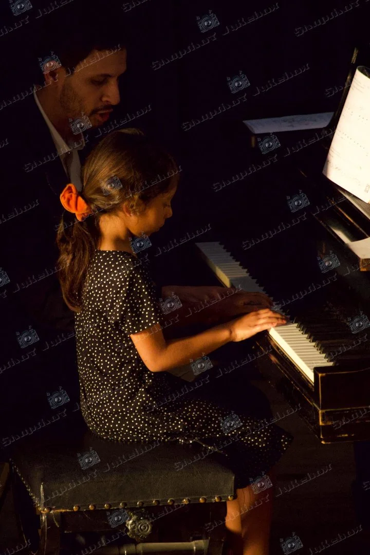 Student 06RZ - 3.jpg