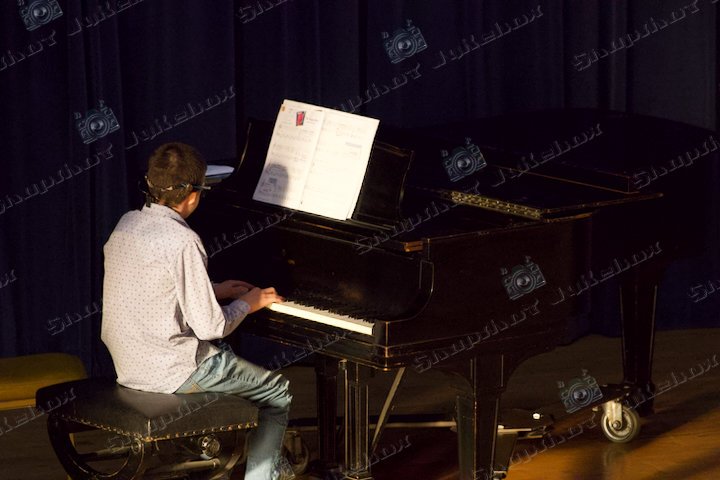 Student 02BL - 21.jpg