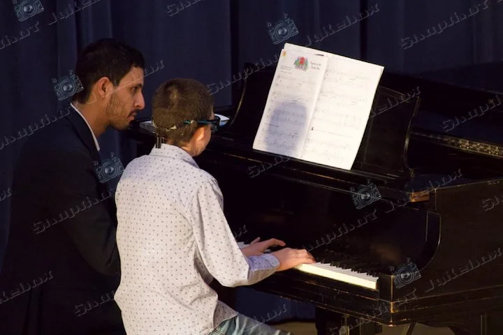 Student 02BL - 11.jpg