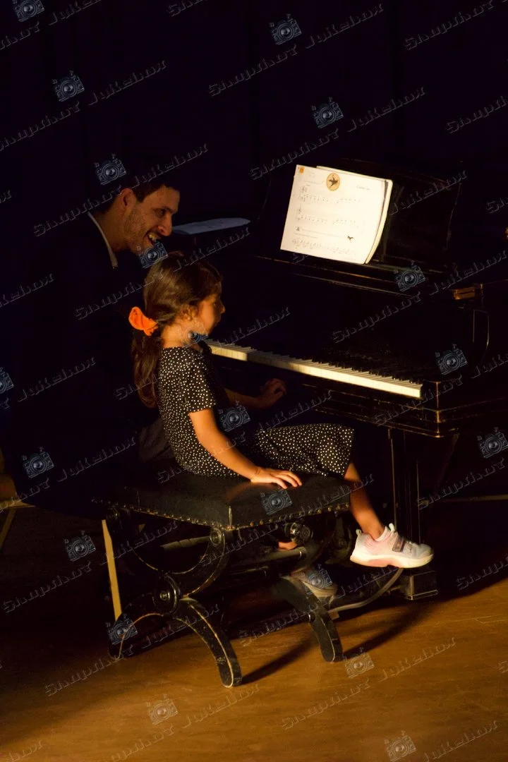 Student 06RZ - 11.jpg