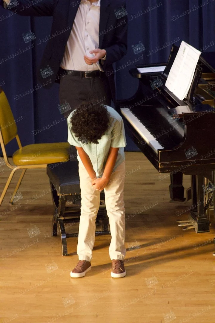 Student 01DE - 15.jpg