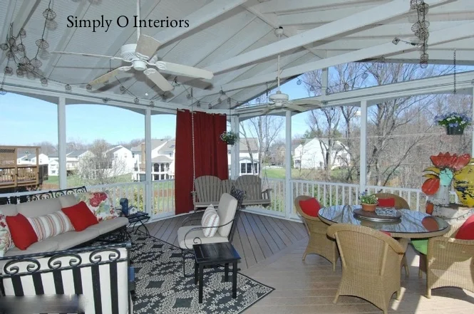 Custom Screened Porch with Vaulted Ceiling