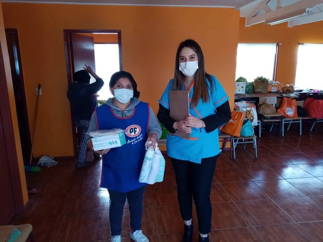 Entrega de Kit de Higiene a comedores comunitarios, con recursos del Proyecto Social FNDR "Talleres que fortalecen en tiempos de crisis"