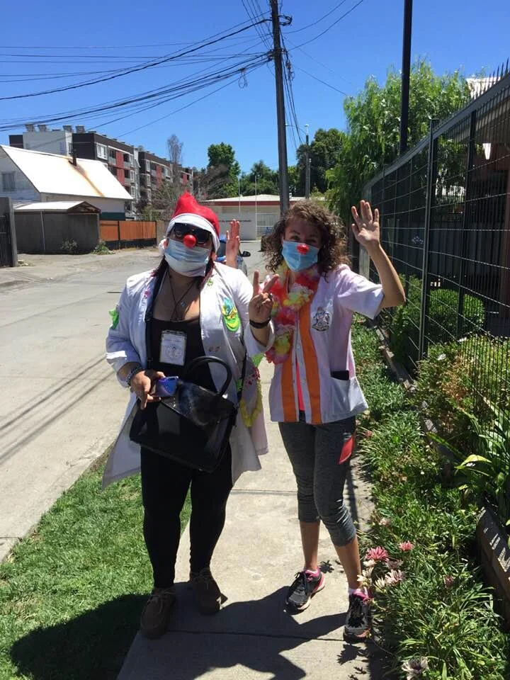 Visita en nuestra institución de Doctores Clown Chillán , voluntarios desde el 2015 en realizar diversas campañas en beneficio de los niños mas vulnerables de la comunidad.