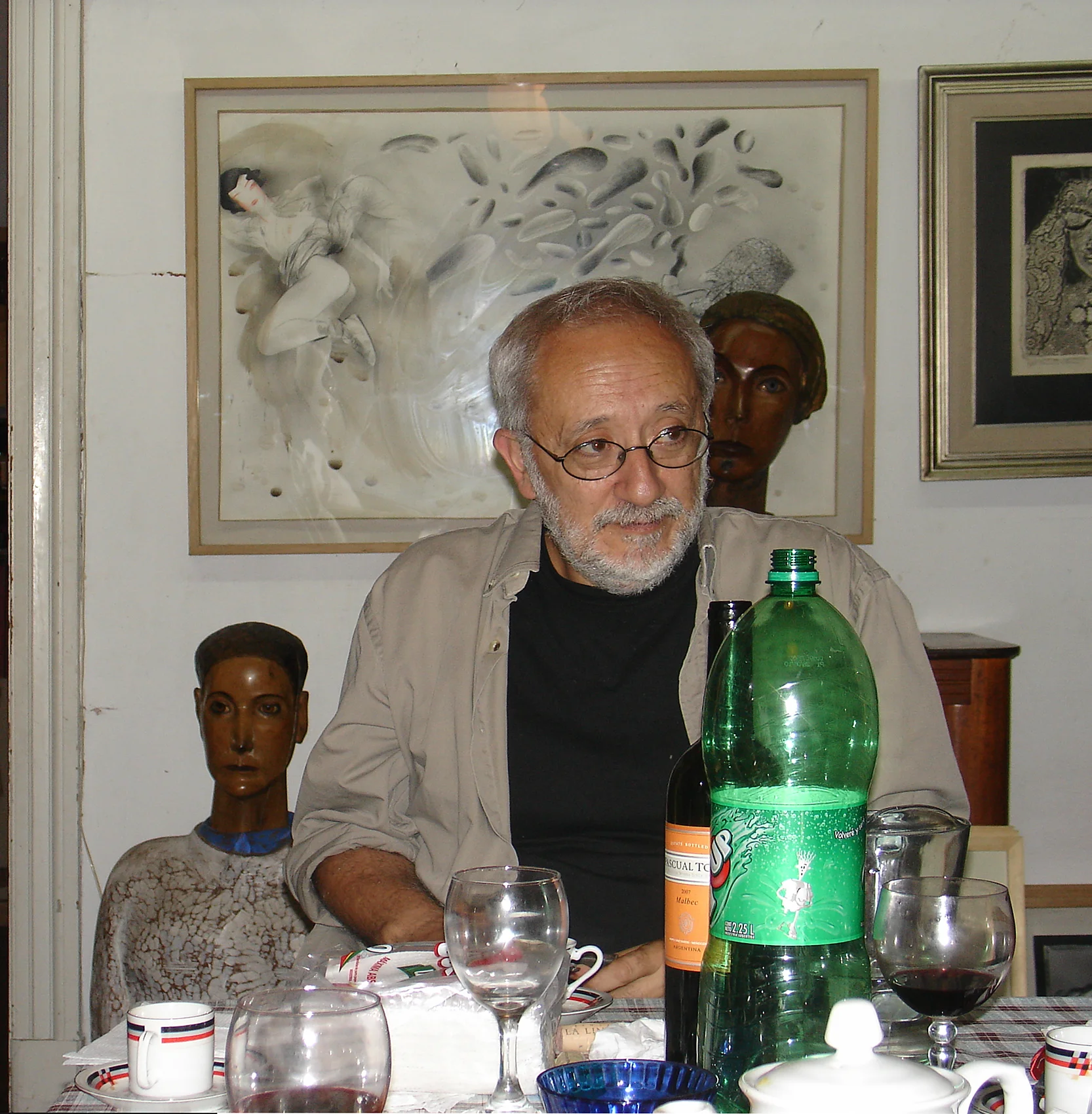 Fati en su estudio de Buenos Aires.jpg