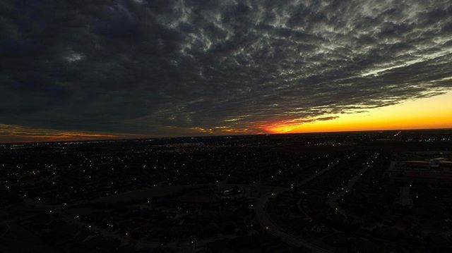 North Texas sunset at 400ft
#dfwaerial #drone #drones #dronestagram #dronephotography #aerial #photography #dfw #dallas #fortworth #texas #northtexas #sunset #dronesdaily #dronenerds #400ft #dji #djiphantom3 #phantom3