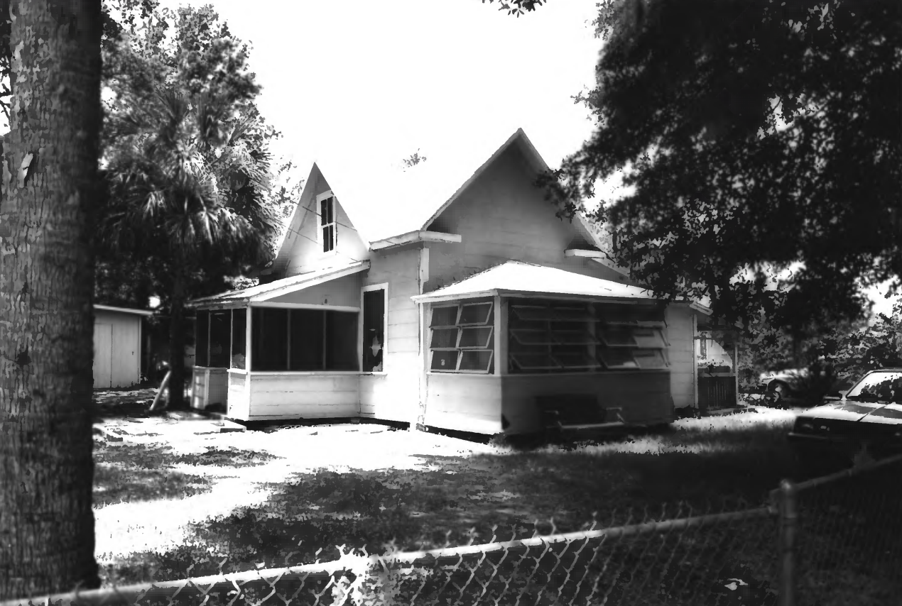 1990 at its original 202 Wilma location. Notice the later porch additions were removed for the move.