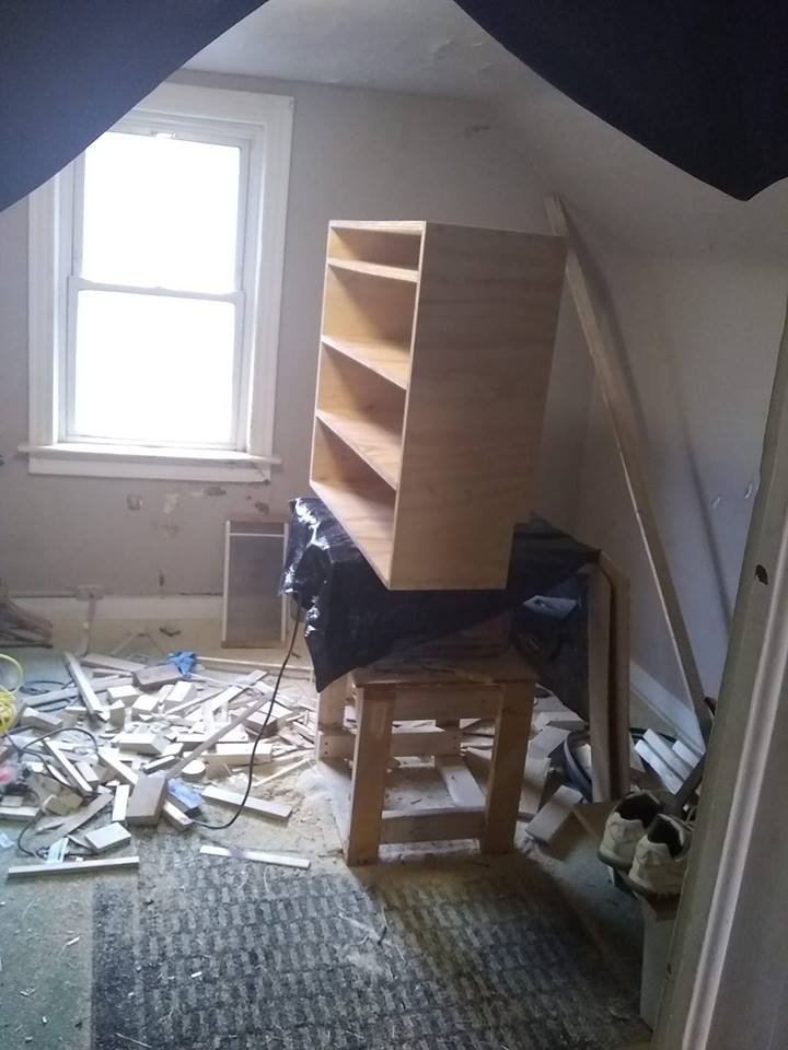 Custom shoe shelf
