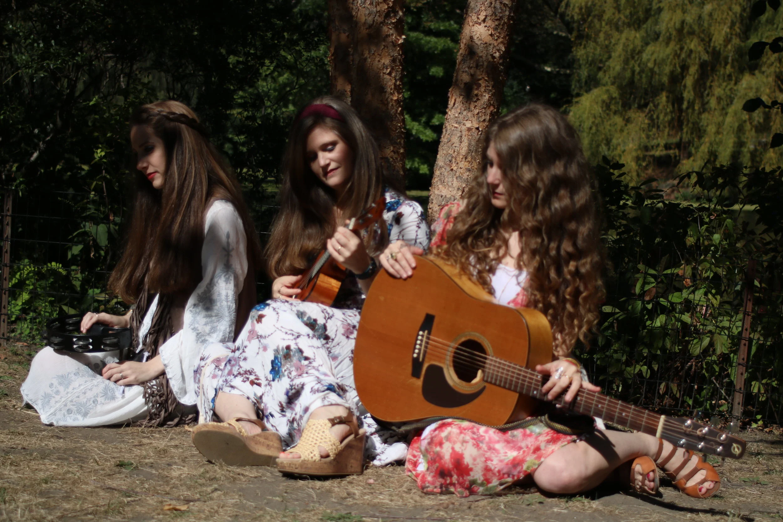 MEET THE GLASER SISTERS - 2014 JOFA SPRING JOURNAL 