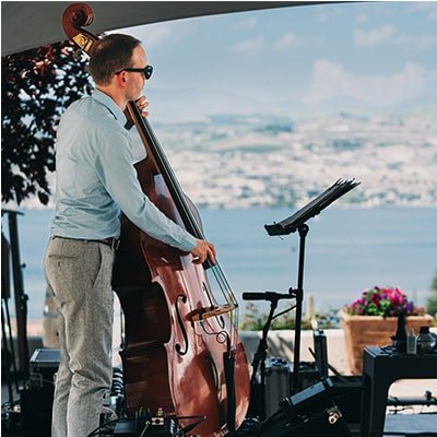 Standup bass player.jpg