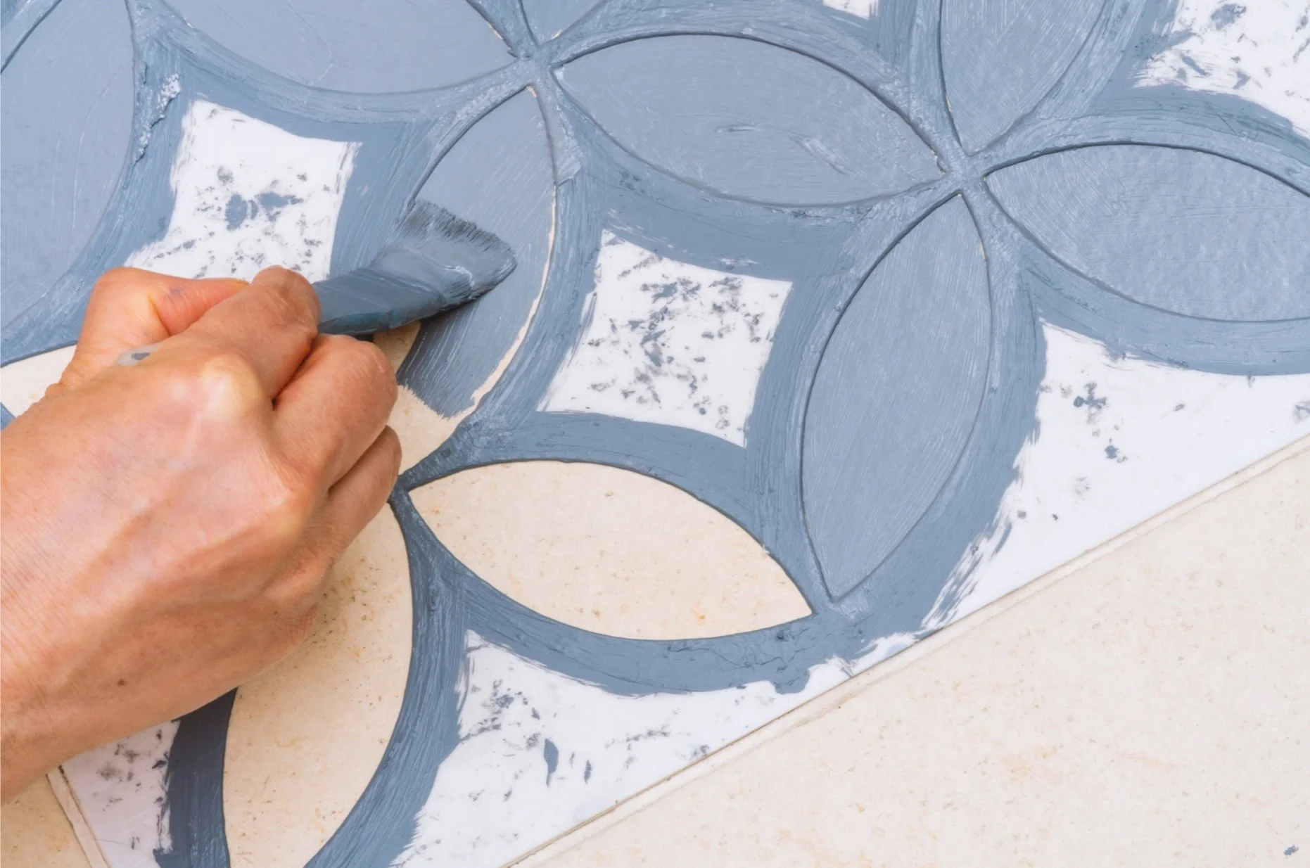 Skip the Wallpaper, Choose Stencils