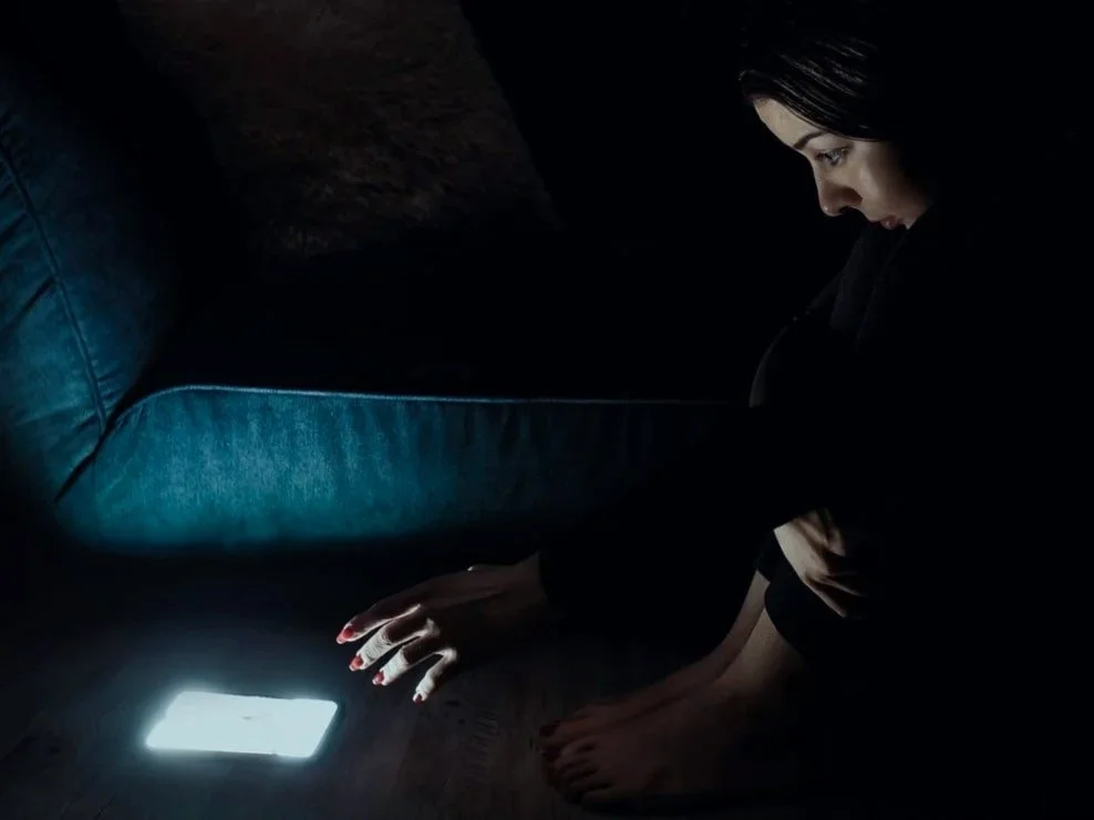 How Social Media Can Evoke Trauma Responses