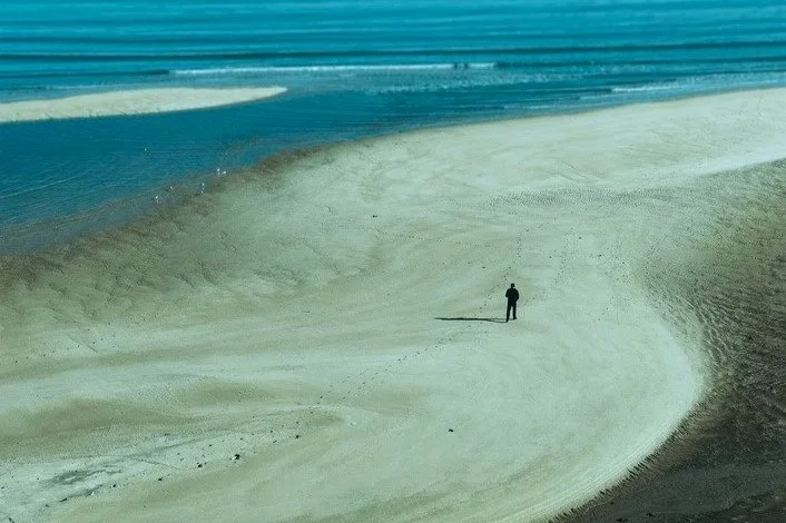 Why Do We Feel Alone In Relationships?