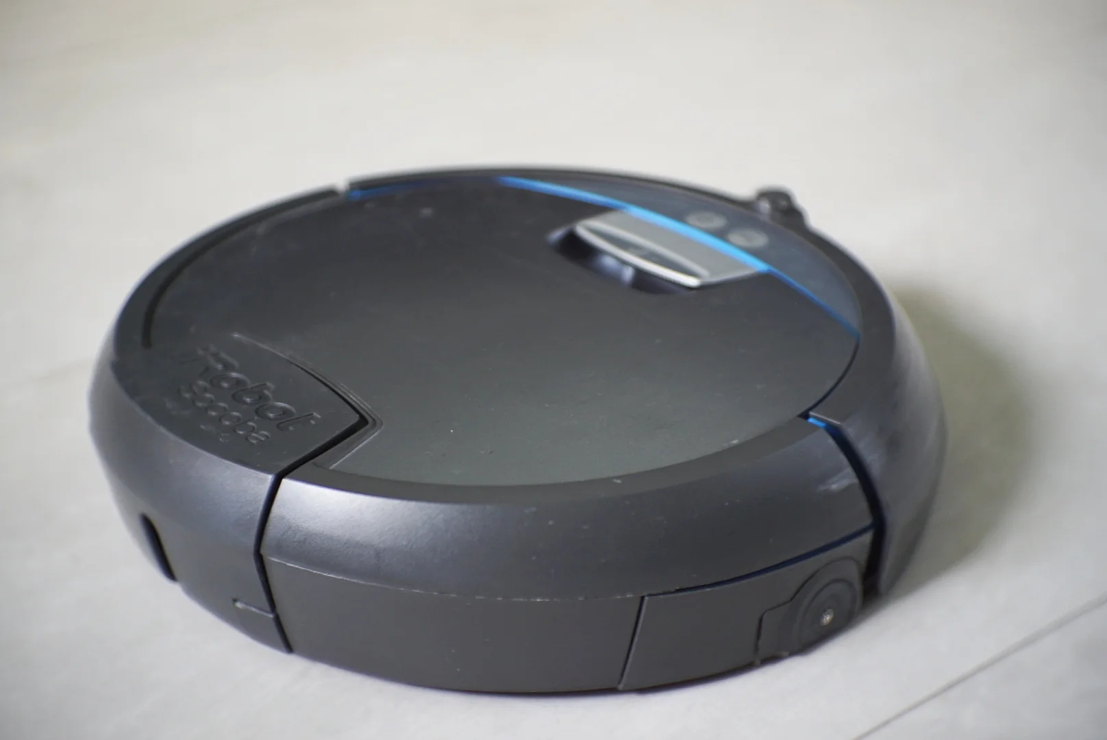 The iRobot Scooba 390