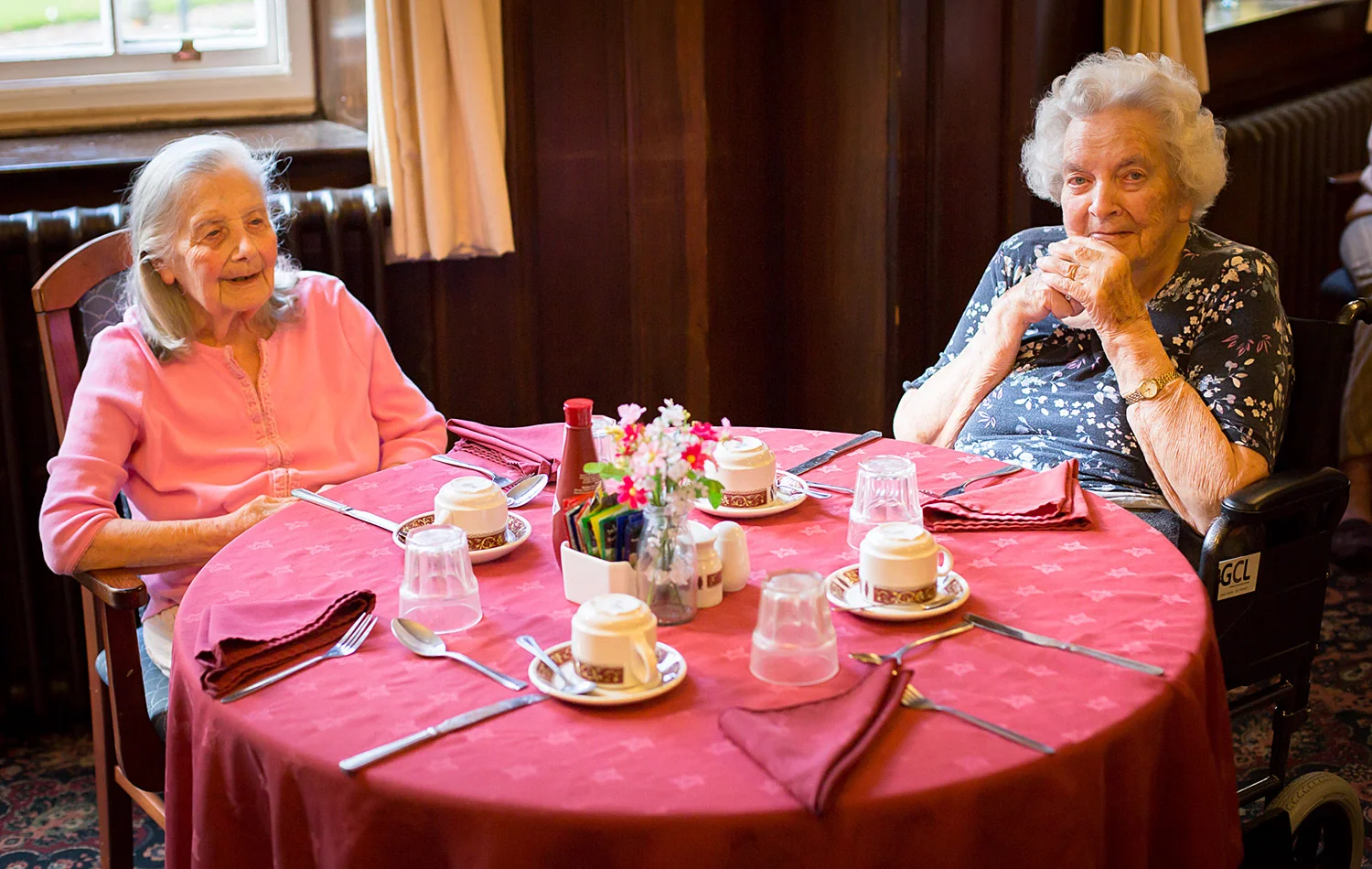 Holywell_Park_Nursing_Home_Sevenoaks_People_008_0464.jpg