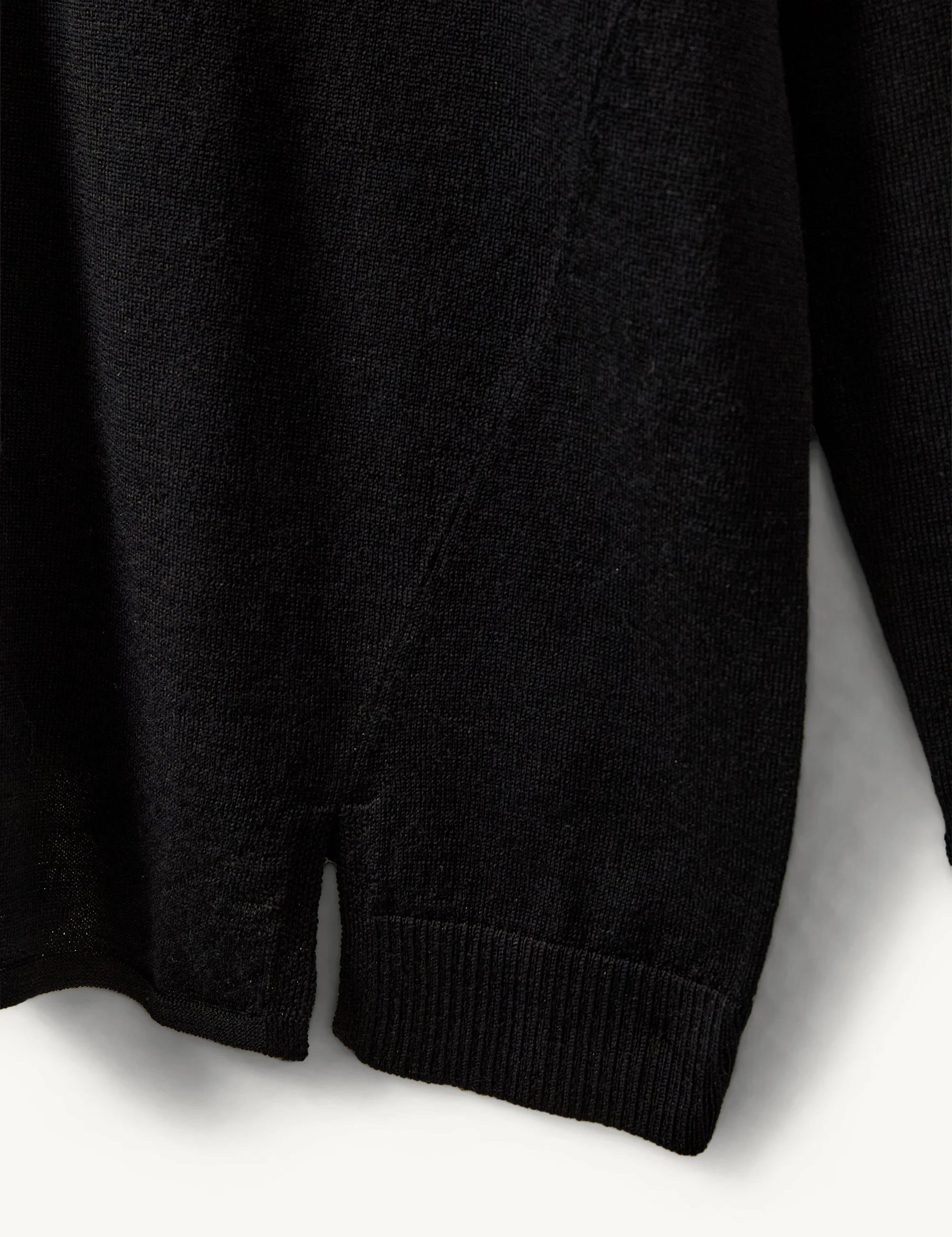 the_garment_22094_Bergen_Sweater_050_3.jpg
