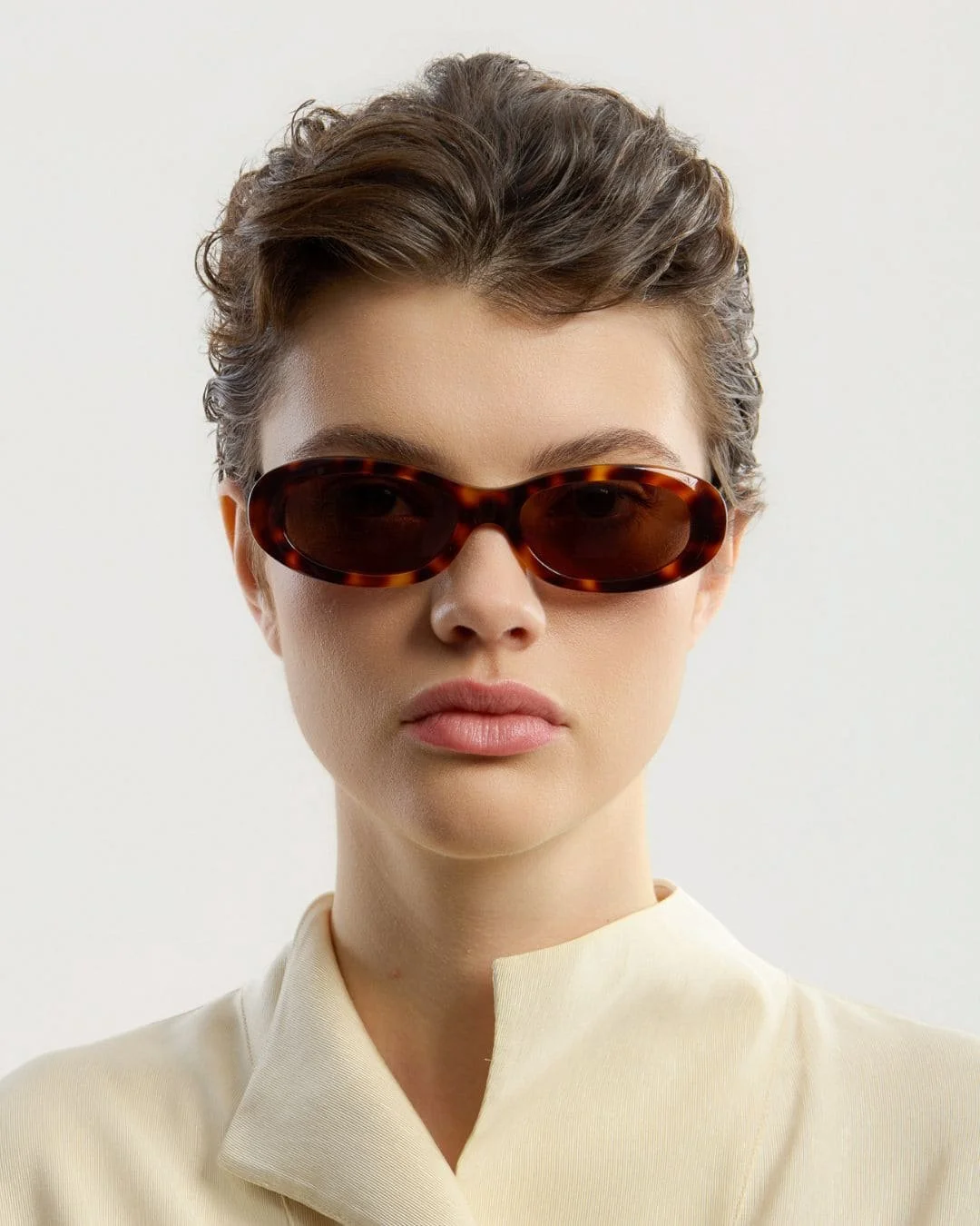 1350-louis-tortoise-brown-front.jpg