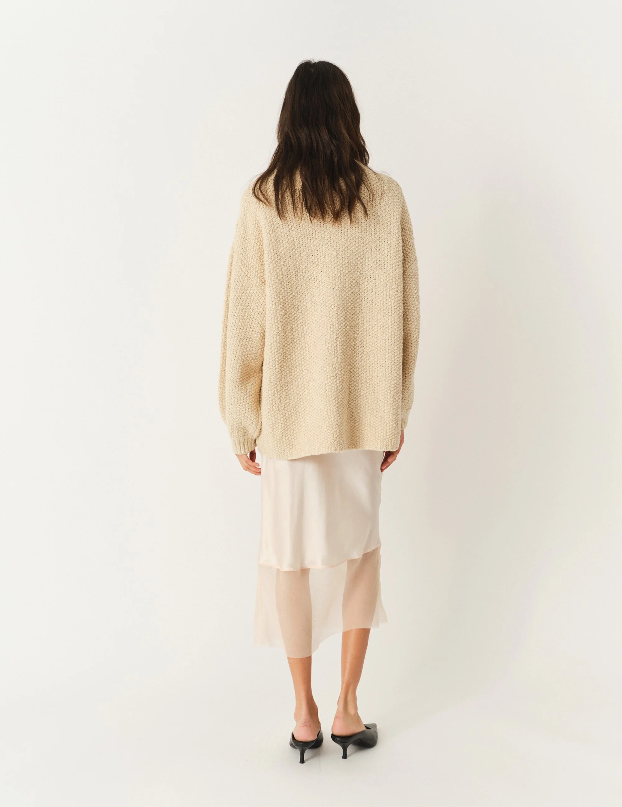 The Garment 21030 Lennox Sweater Raw 004_30.jpg