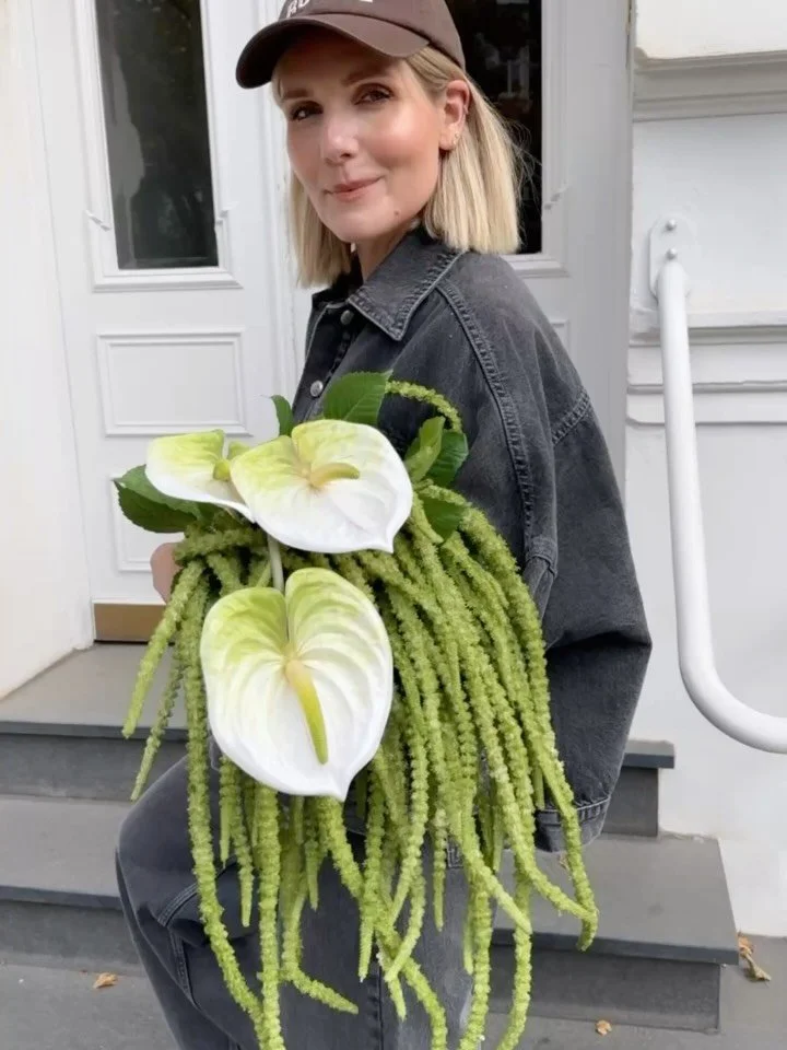 HAPPY HAPPY SARA DAY 🤎
Heute feiern wir dich Birthday Girl 🫶🏼 
Danke, dass du mit so viel Herz, Energie &amp; Liebe jeden Tag Teil unserer gemeinsamen Reise bist. 
Wir lieben dich &uuml;ber alles &amp; sind unendlich stolz auf dich. Ohne dich w&au
