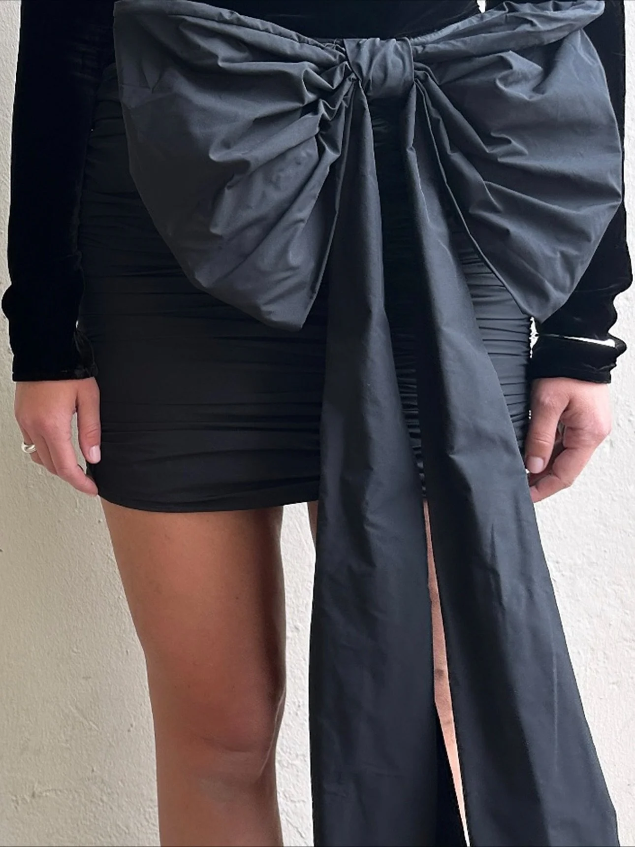 Wir laden herzlich zu unserem Countdown to Christmas Event ein. Die festliche Jahreszeit steht vor der T&uuml;r &amp; Wir m&ouml;chten sie mit Euch feiern. An diesem Abend launchen wir unsere Holiday Kollektionen exklusiv im Store &amp; freuen uns au