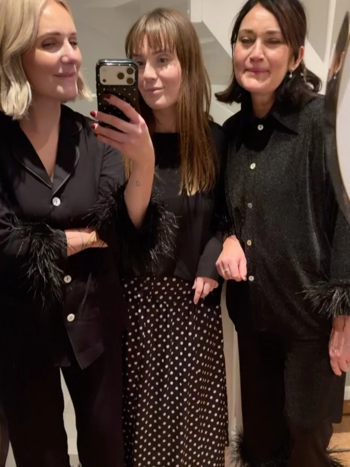 MERRY CHRISTMAS 🌲 Wir hoffen ihr hattet ein wunderbares Fest mit Euren Liebsten &amp; m&ouml;chten von ganzem Herzen Danke sagen. Danke f&uuml;r all Eure lieben Worte, Euren Besuch im Store, die tollen Gespr&auml;che &amp; sch&ouml;nen Bestellungen.