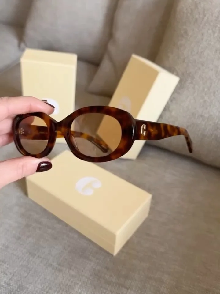 Spring mood 💛 Unsere ausverkauften Sonnenbrillen sind alle wieder hier, was freuen wir uns!