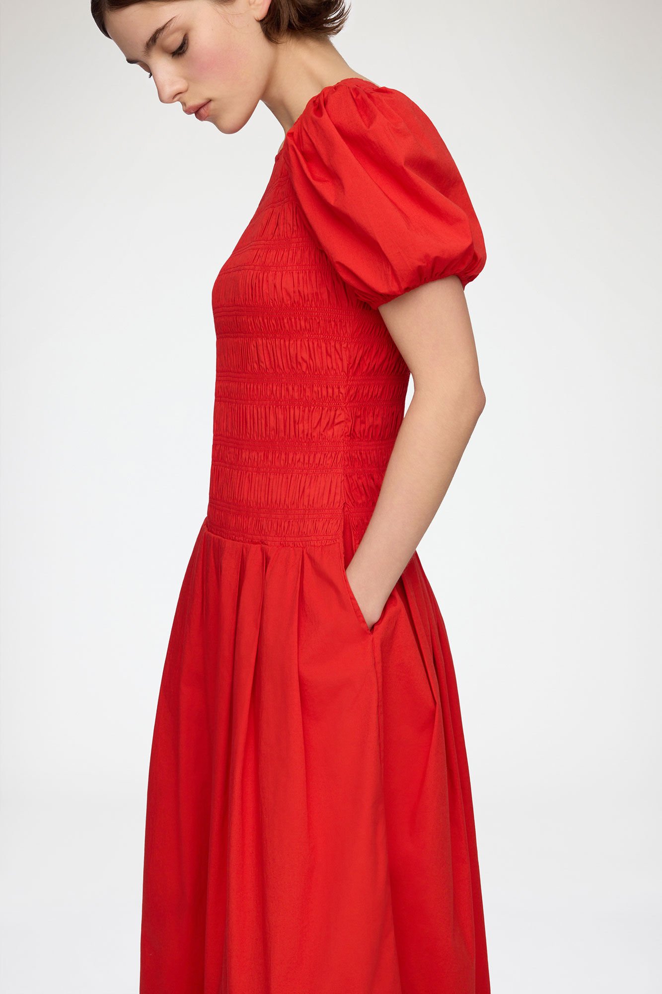 GANNI Stretch Cotton Long Smocked Pleated Dress_A1030546_06P_4.jpeg