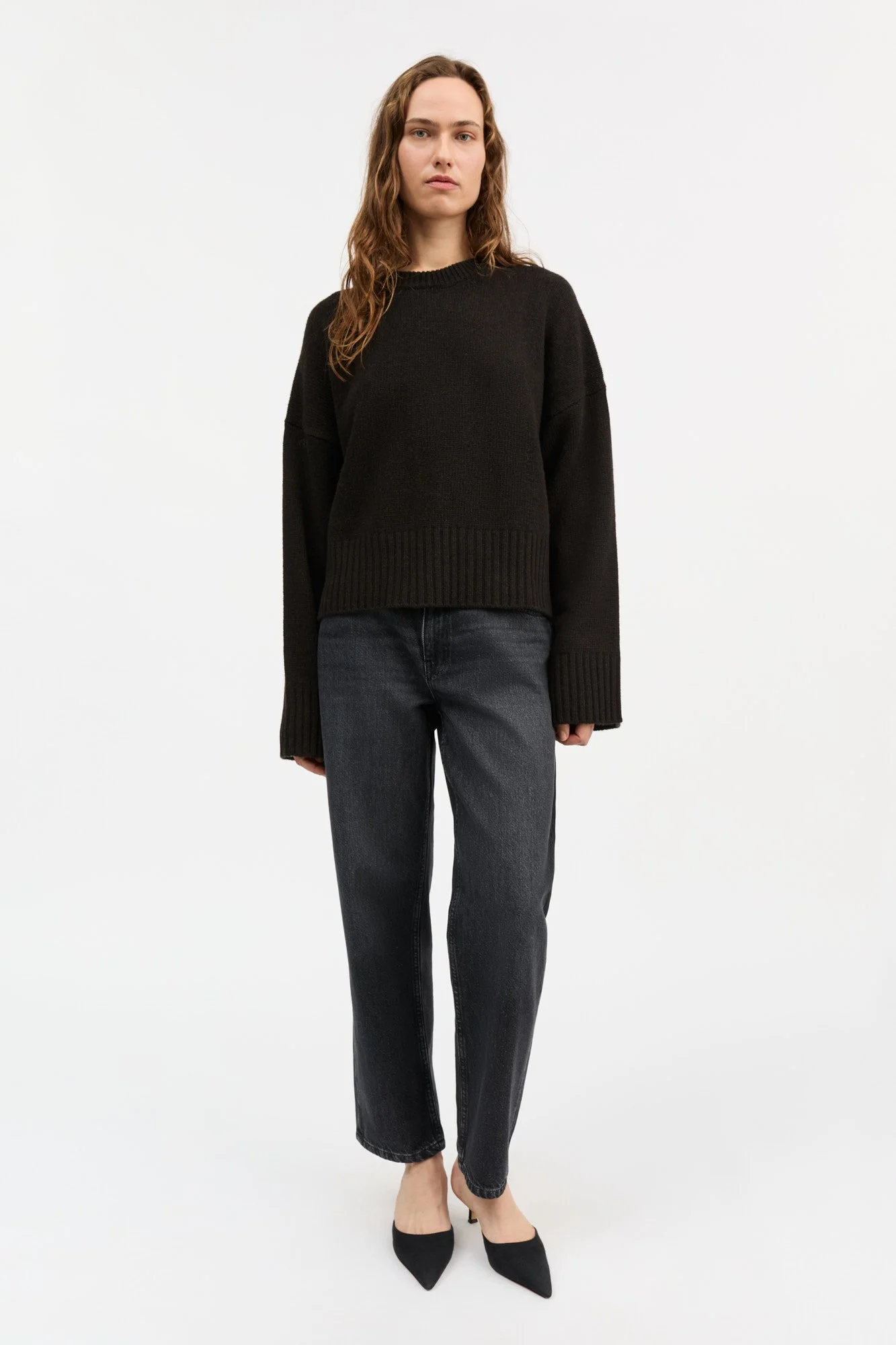 33_ CampaJumper_DeepBrown_2955.jpg
