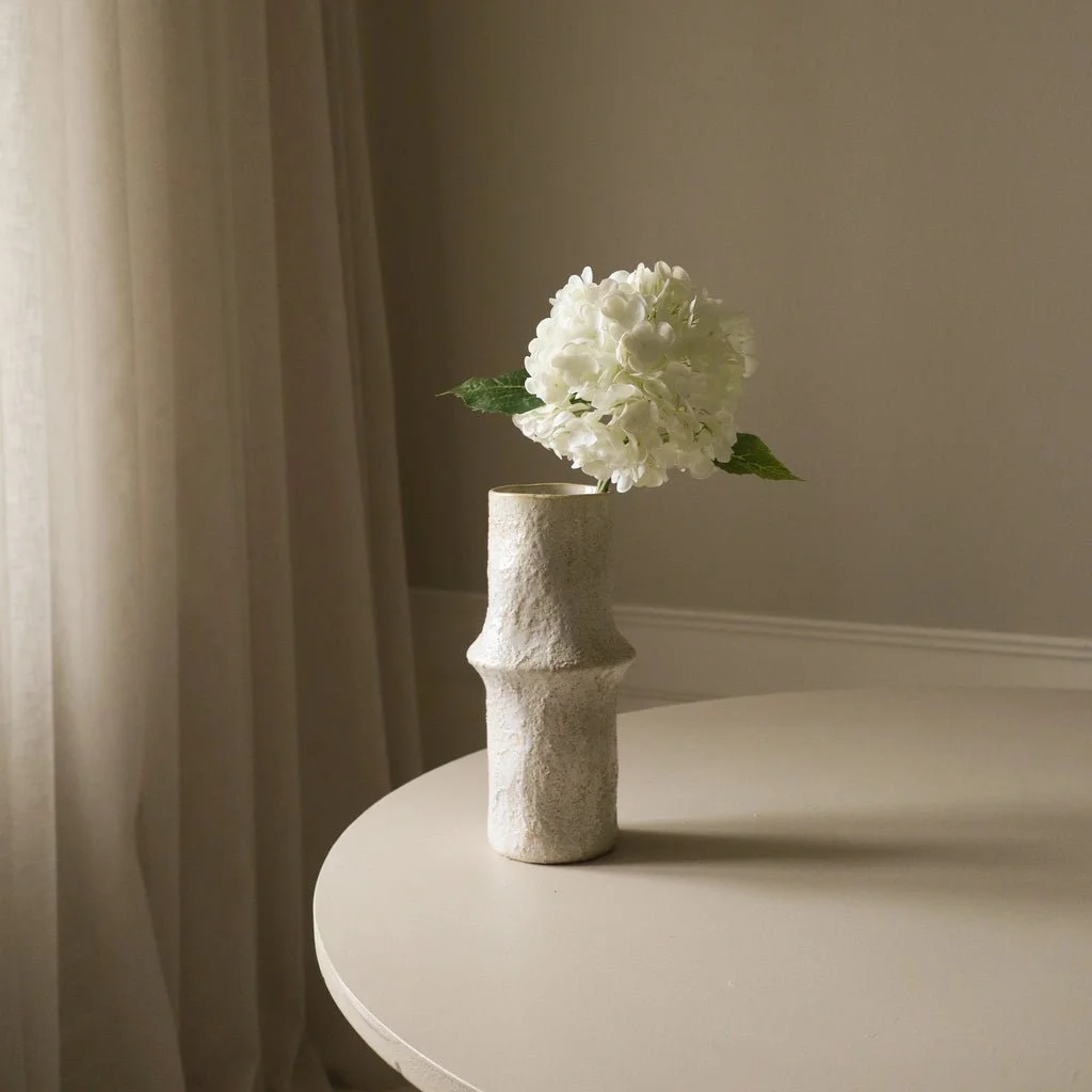 1_White Hydrangea Flower.jpg