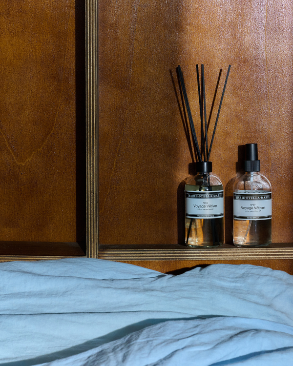 VV_Fragrance_Sticks_Room_Spray_Brand_Campaign_2025.png