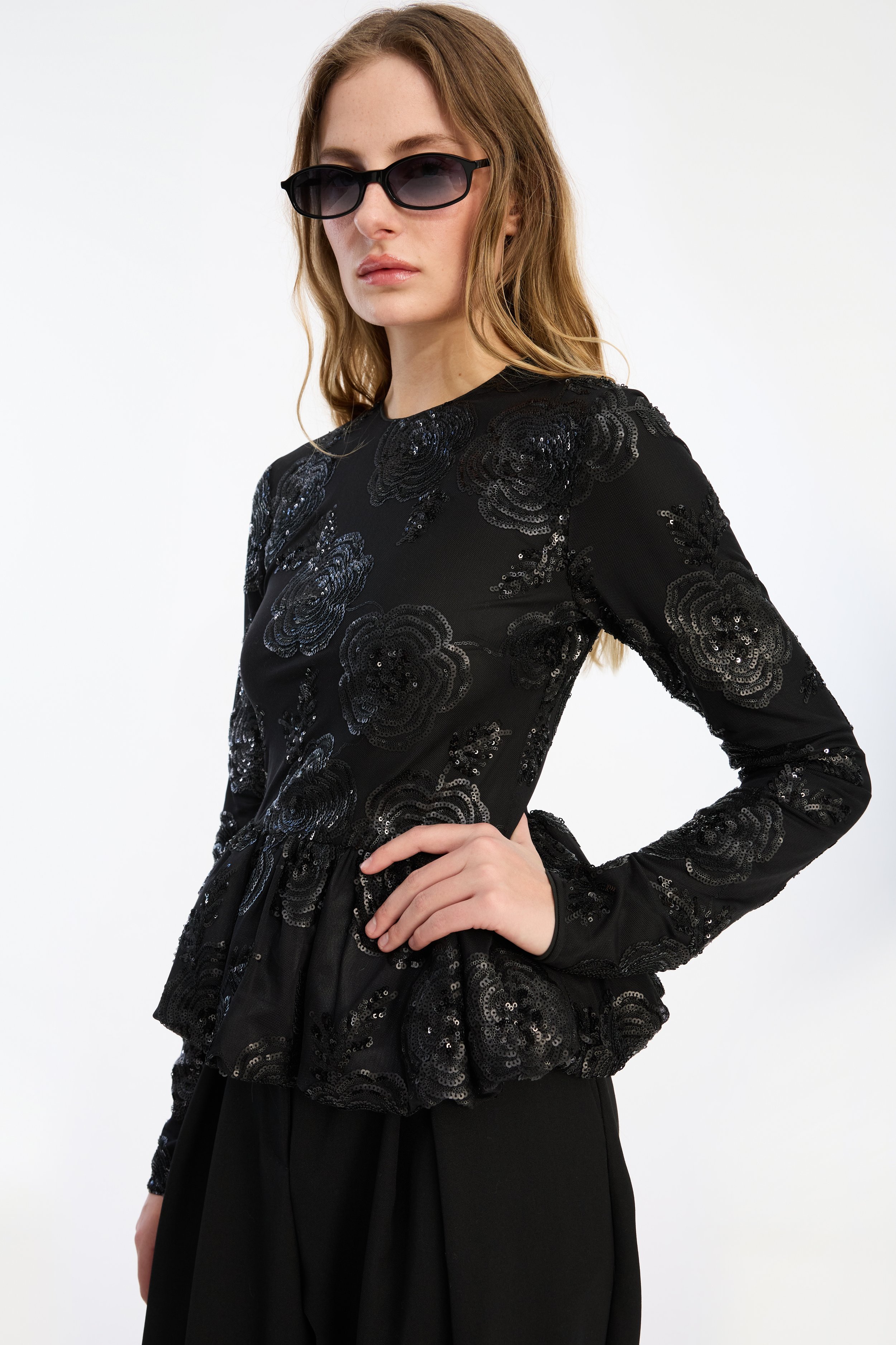 ROTATE_114926100_Black_Sequins Ls Bubble Top_Model_3_1362_hr.jpg
