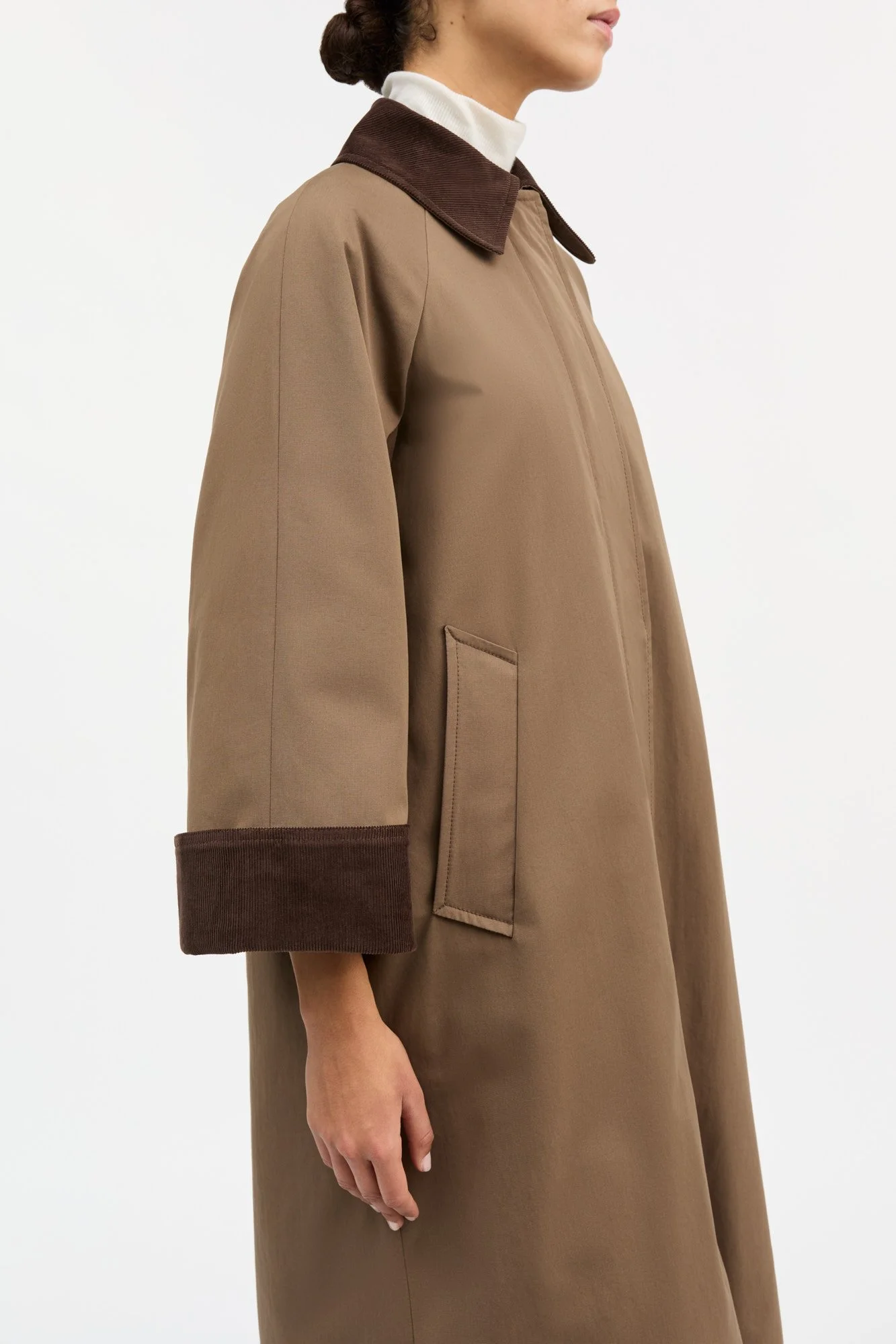 24_GabyCoat_TaupeBrown_2742.jpg
