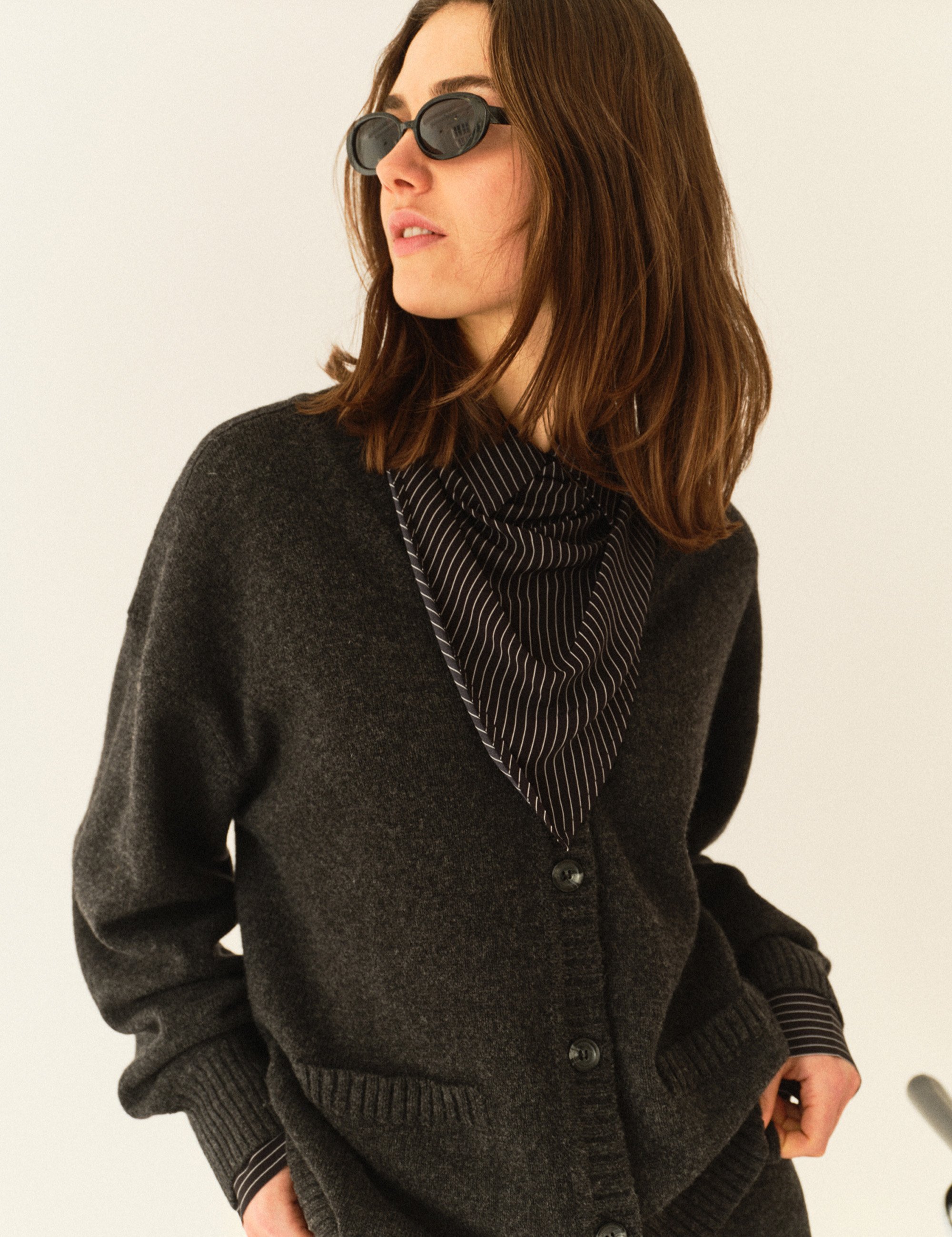 Designer Remix 22737 Daze Giga Cardi Dark Grey Melange 603_30.jpg