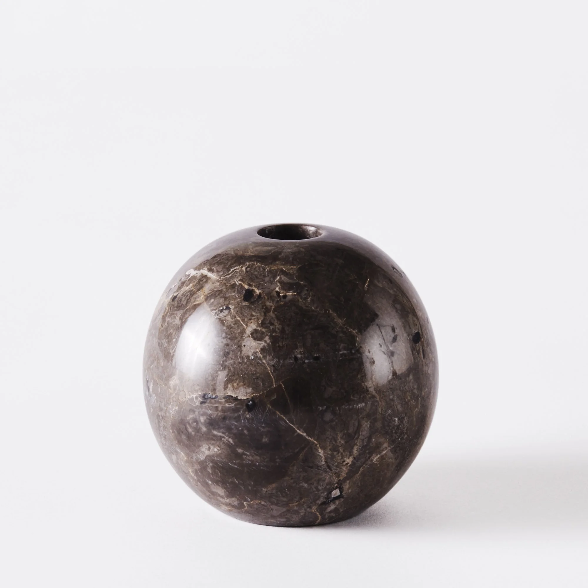DD_2303_PRODUCT_CANDLE_HOLDER_SPHERE_10_GREY_1180.jpg