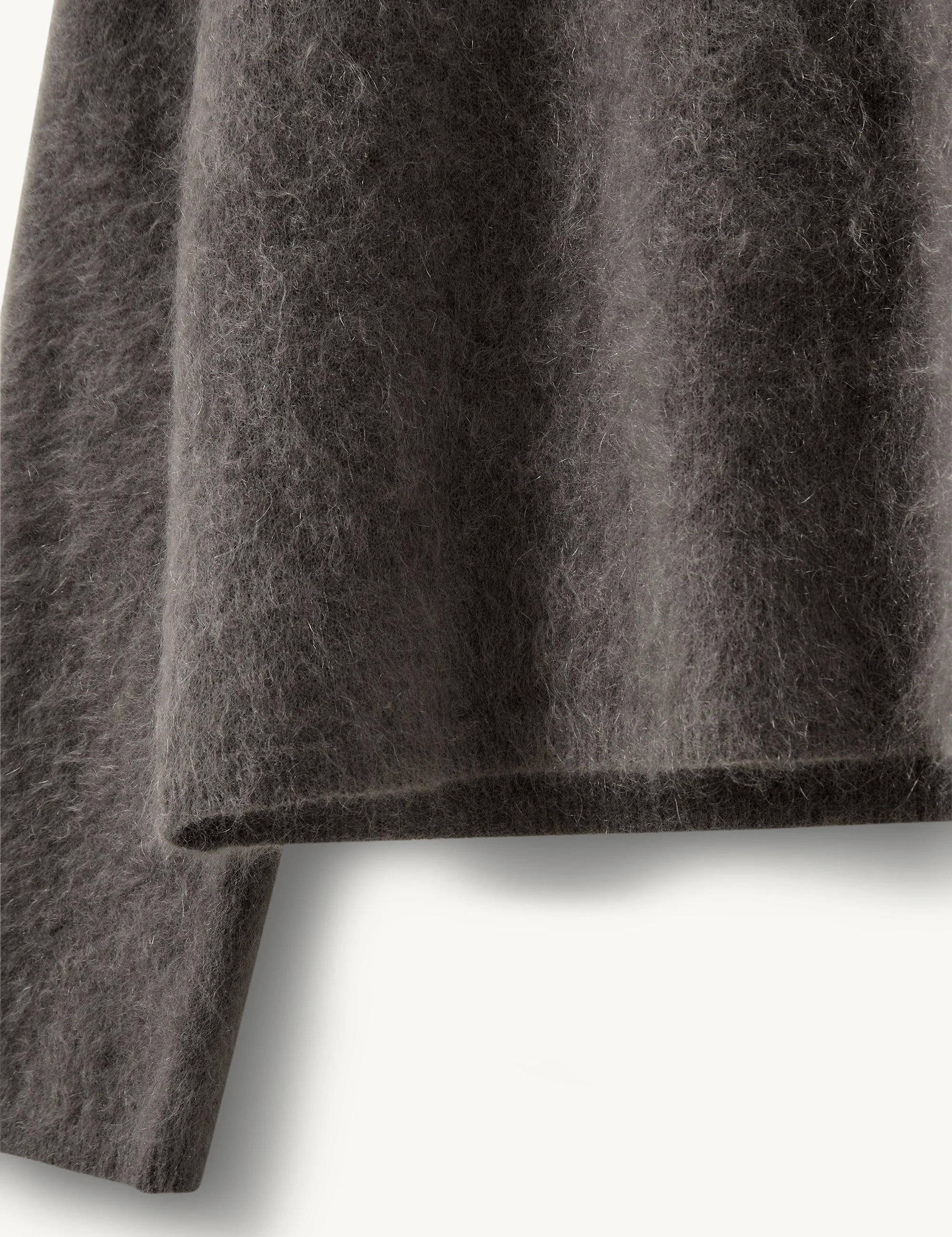 The_Garment_21856__Roma_Boyfreind_Sweater__602_3.jpg