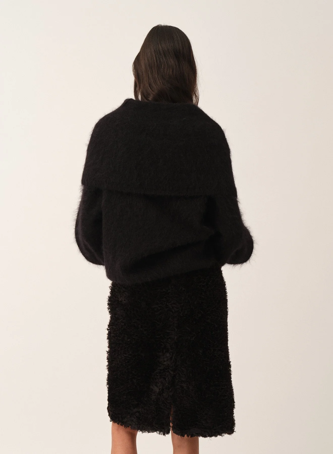 THE GARMENT Roma Neck Sweater_3.JPG