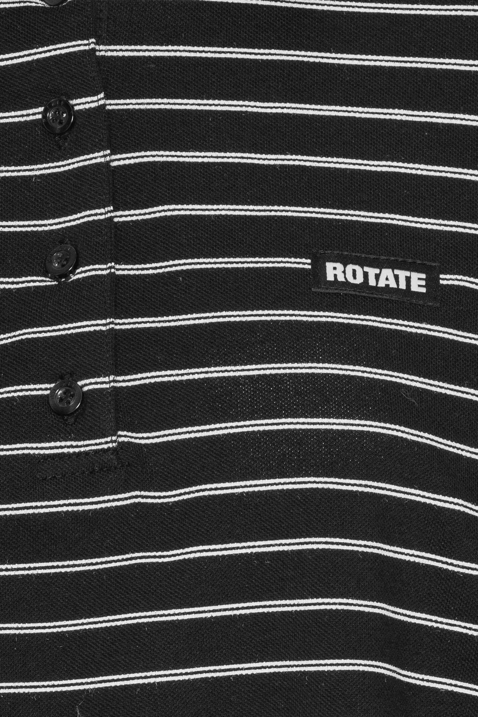 ROTATE_115643000_Black-Comb_3_Pique-Shortsleeve-Polo_hr.jpg
