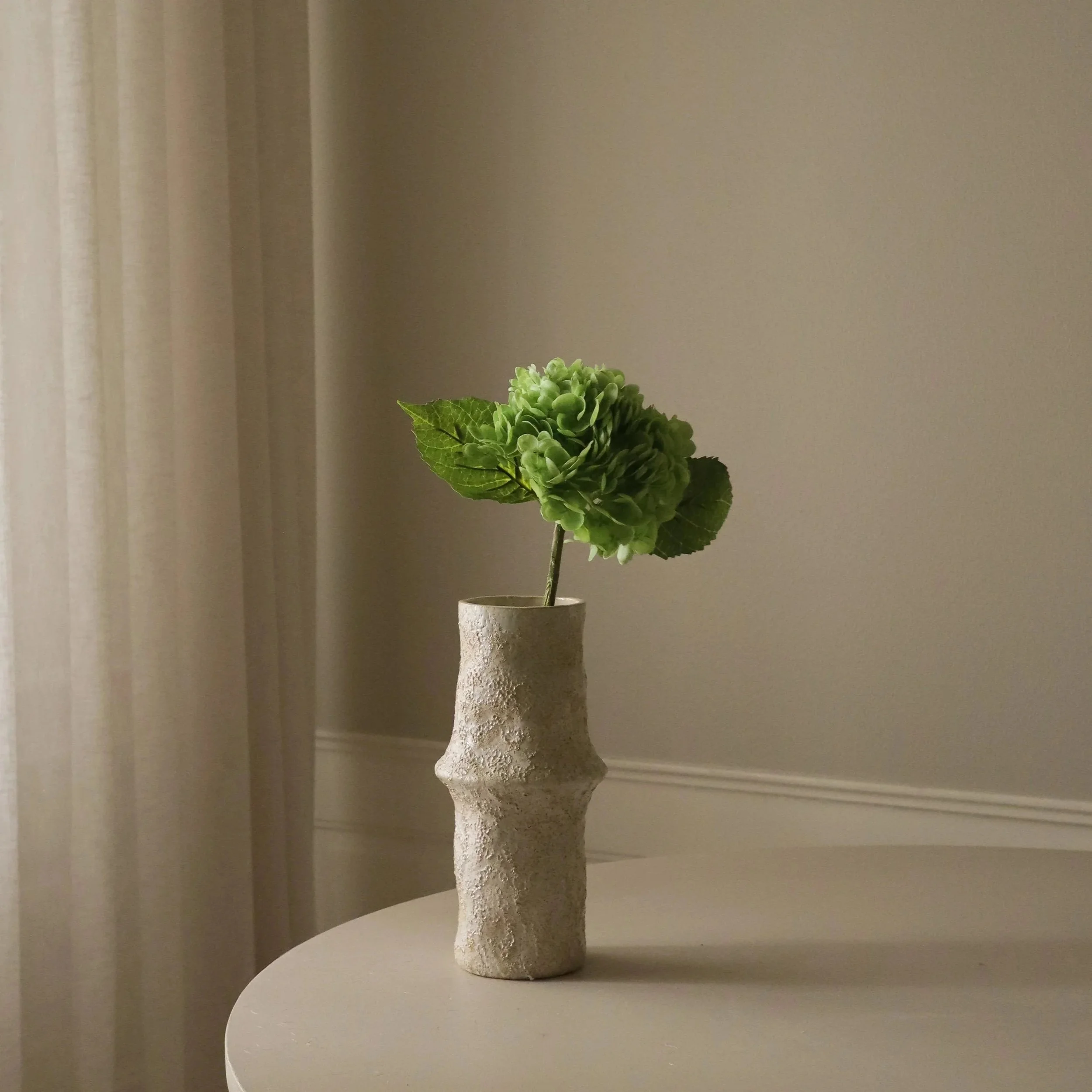 BOTANÉ Green Hydrangea Flower_1.jpg