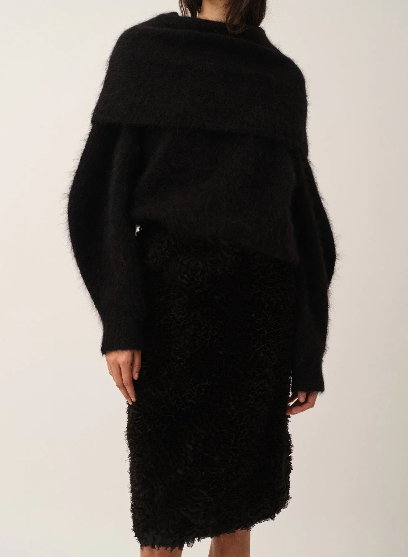 THE GARMENT Roma Neck Sweater_5.JPG