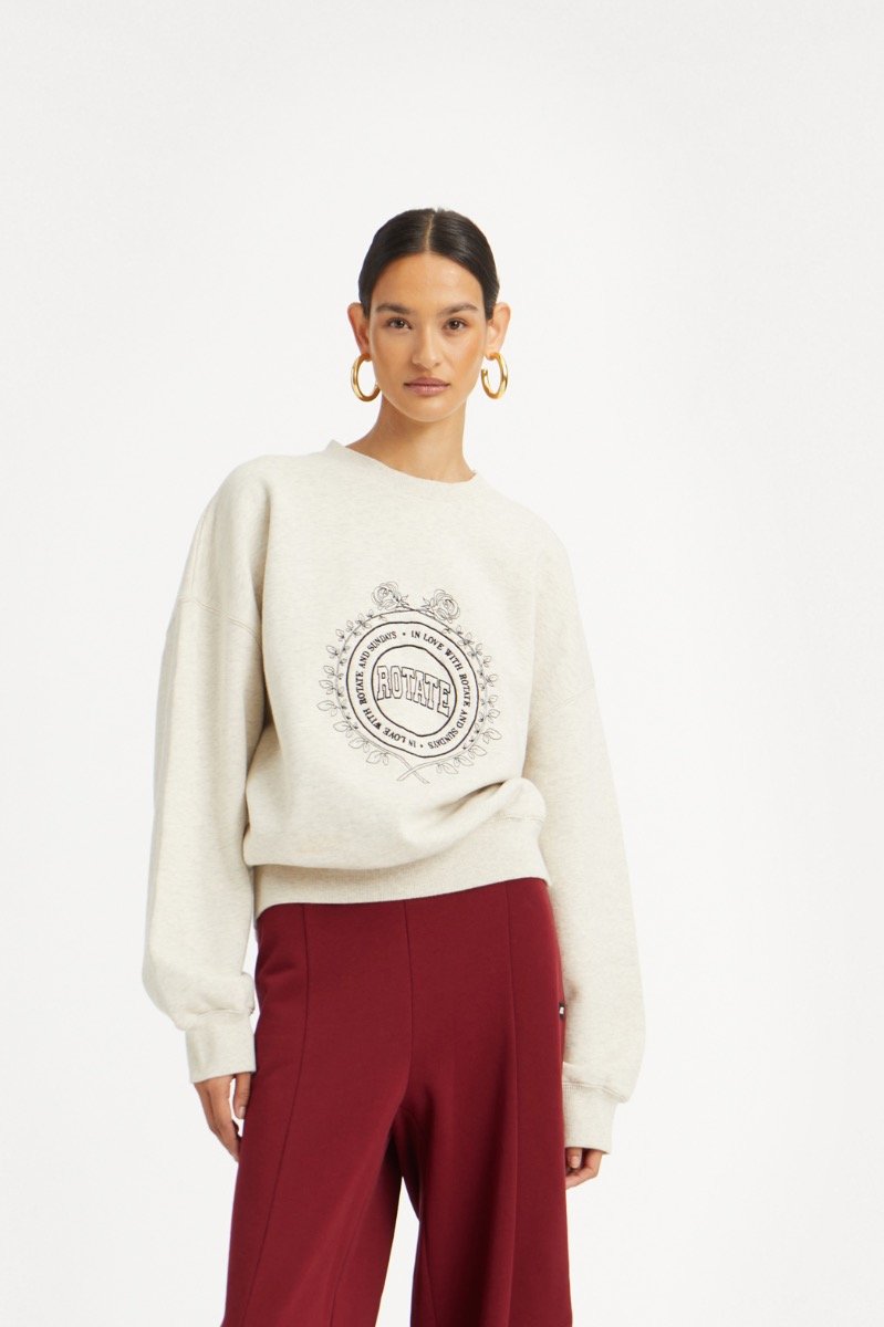 rotate_pf25_191124_114388_2734__zinfandel_terry_back_sweatpants_model_1143813070_white_melange_heavy_sweat_crewneck_model__1_0826_lr_crop.jpg