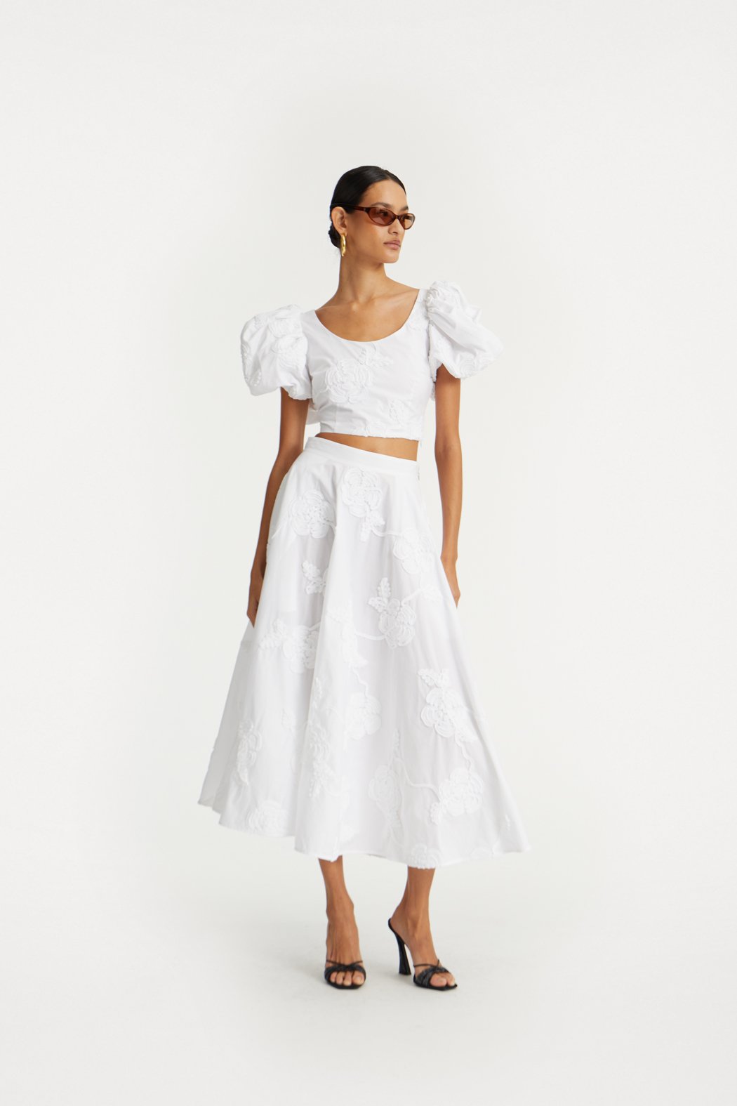ROTATE_PF25_111124_114549400_Bright White_Puff Sleeve Cotton Top_Model_ 1_114557400_Bright White_Flower Maxi Skirt_Model_ 1_2517_lr.jpg