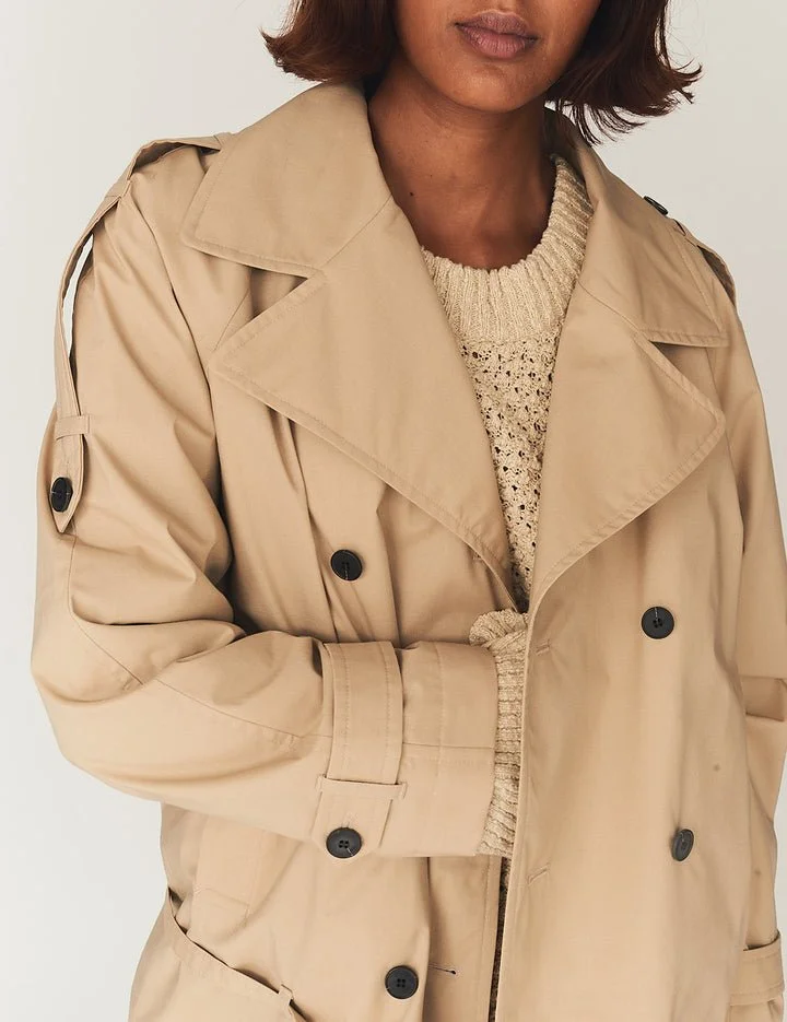 The_Garment_Romano_Trench_Jacket_trench_2.jpg