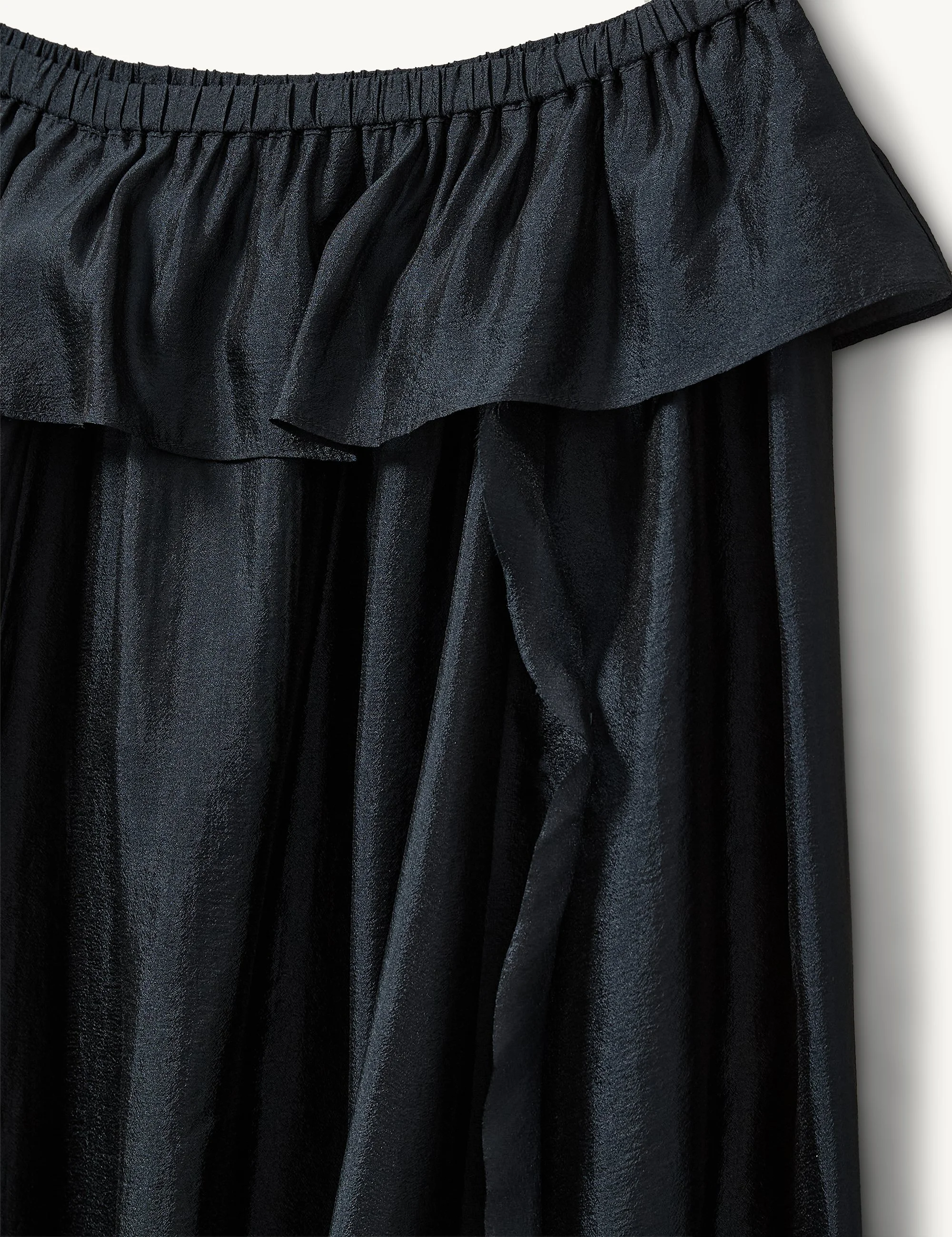 The_Garment_22681_Gilian_Statement_Maxi_Skirt_Navy_106_3.jpg