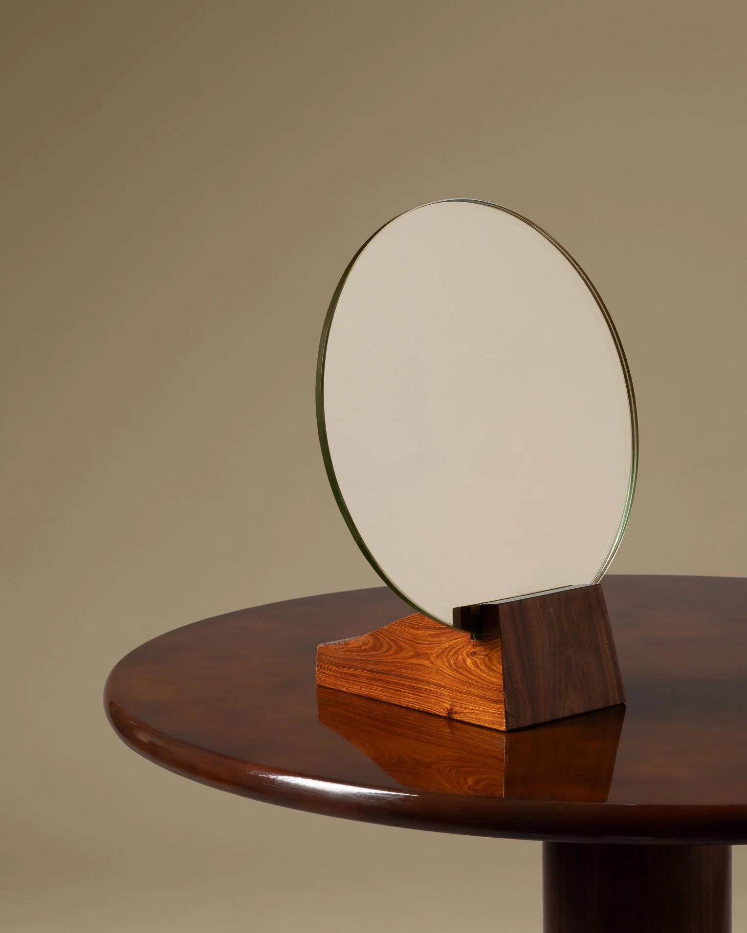 Porteneuve Mirror_1.jpg