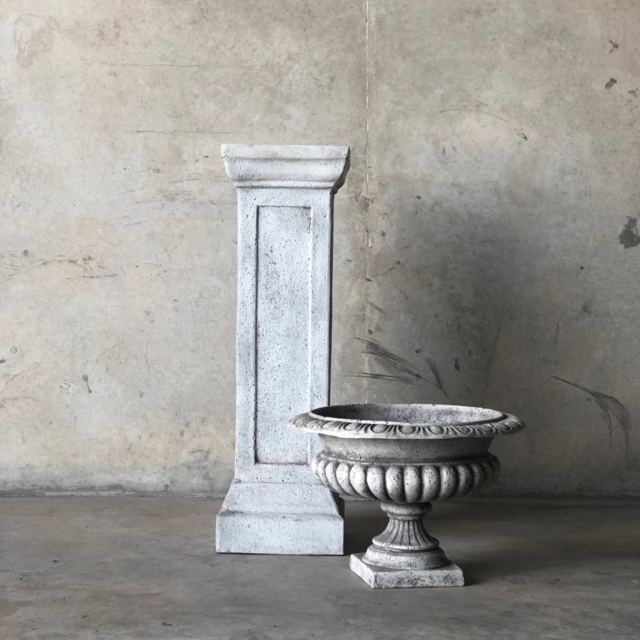 stone_urn_01.jpg